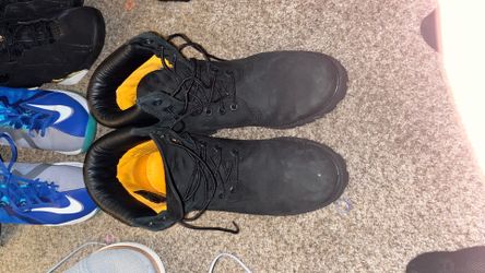 Black timbs 7.5 men
