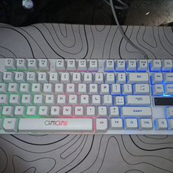 90% Keyboard With Mouse