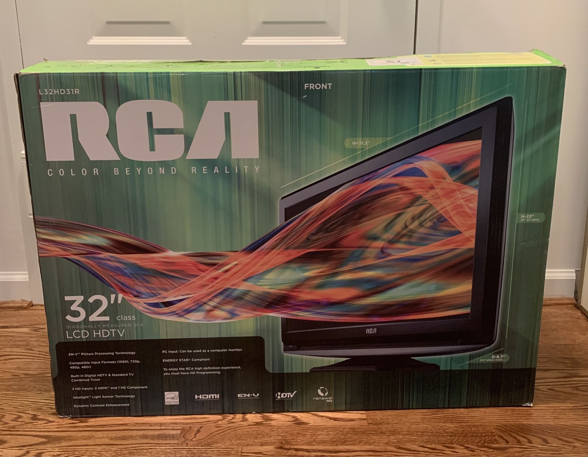 RCA 32-inch class LCD HDTV Color Beyond Reality Black
