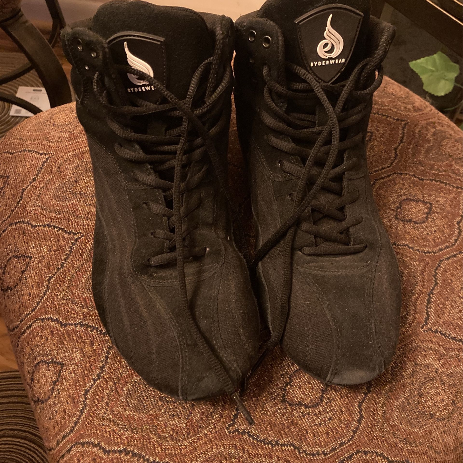Ryder Ware Gym Shoes