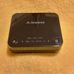 Avantree Audiocast Bluethooth Wireless Transmitter TV To Headphones 