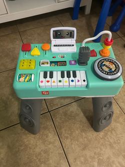 Fisher-Price Kids Music Activity Table