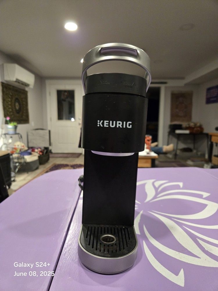 Keurig K-Mini Plus Single Serve Coffee Maker