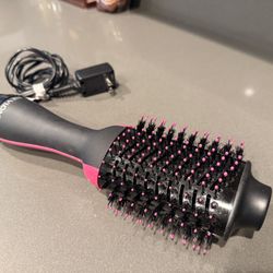 REVLON  Hair Dryer Brush