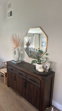 Sideboard 63”