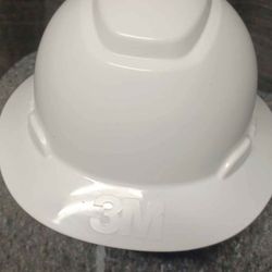  3M HARDHAT With Brim And Ratchet