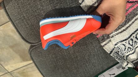 Toddler shoes size 8