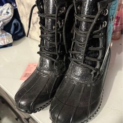 Juicy Rain boots Size 7
