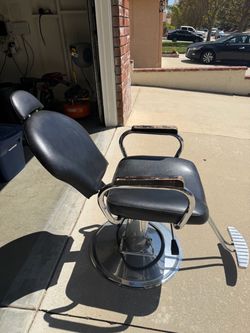 Barber chair