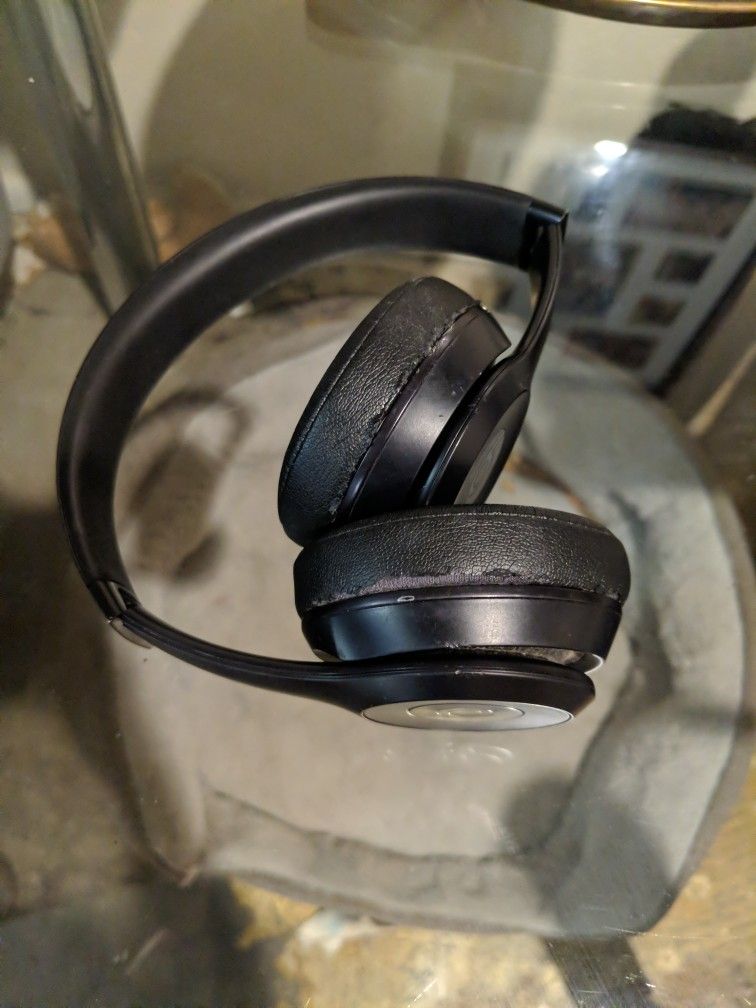 Beats Wireless Headphones 