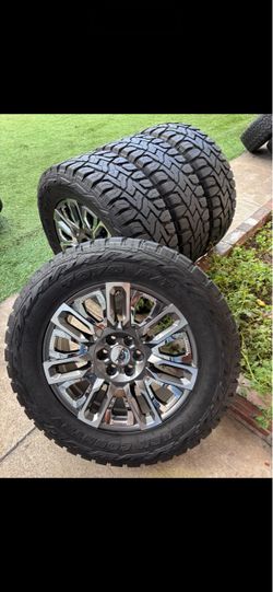 37x12.50/22 Chevy Silverado GMC Sierra GMC Denali rims 22 inches