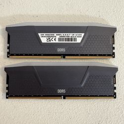 Corsair Vengeance RGB 64 GB DDR5 5600MT/s RAM