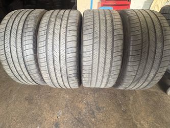 Tire 255-35r20 Michelin