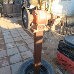 Grinder With Light In Grinders In Very Good Condition 