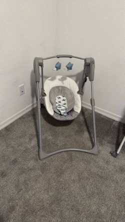 Graco Baby Swing