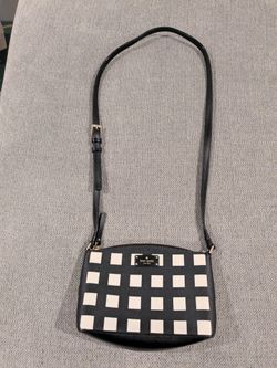 Cross body purse