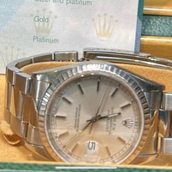 Rolex 16200 Datejust Oyster Mint Box Papers Buy Sale Trade Watches Gold Silver Diamonds 