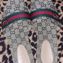Gucci Sandals Size 9