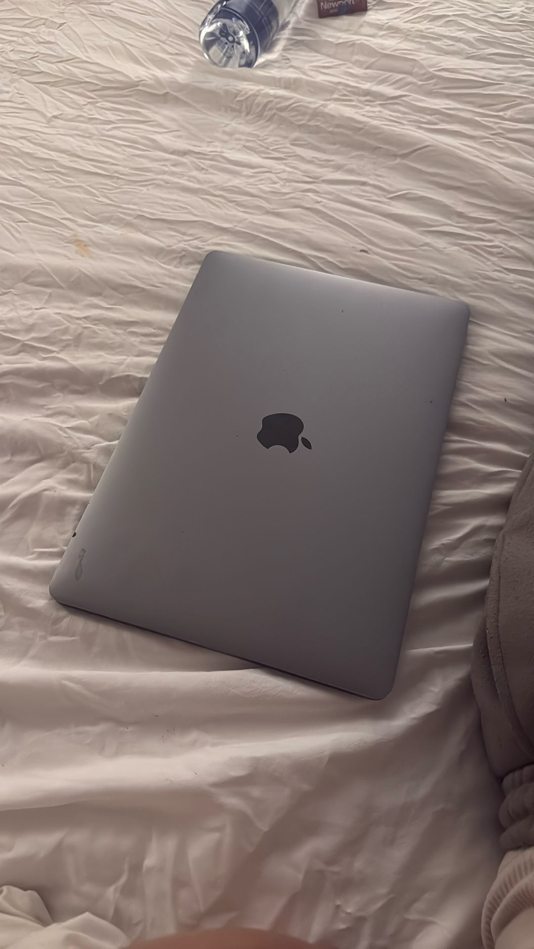 Mac Book -A1708 13 Inch