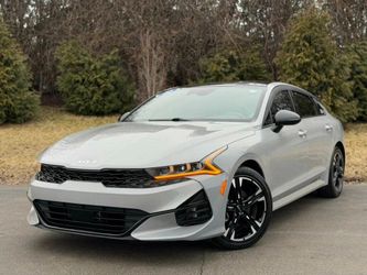 2022 Kia K5