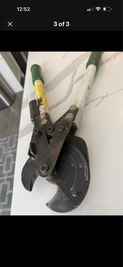 Greener cable cutter