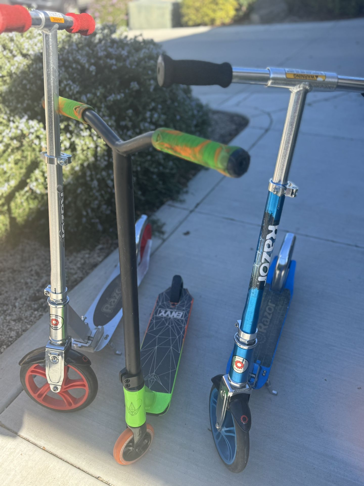 Razor A5 Lux Scooters + Envy Scooter