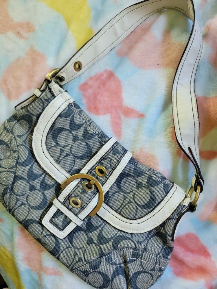 Soho Signature Coach Bag