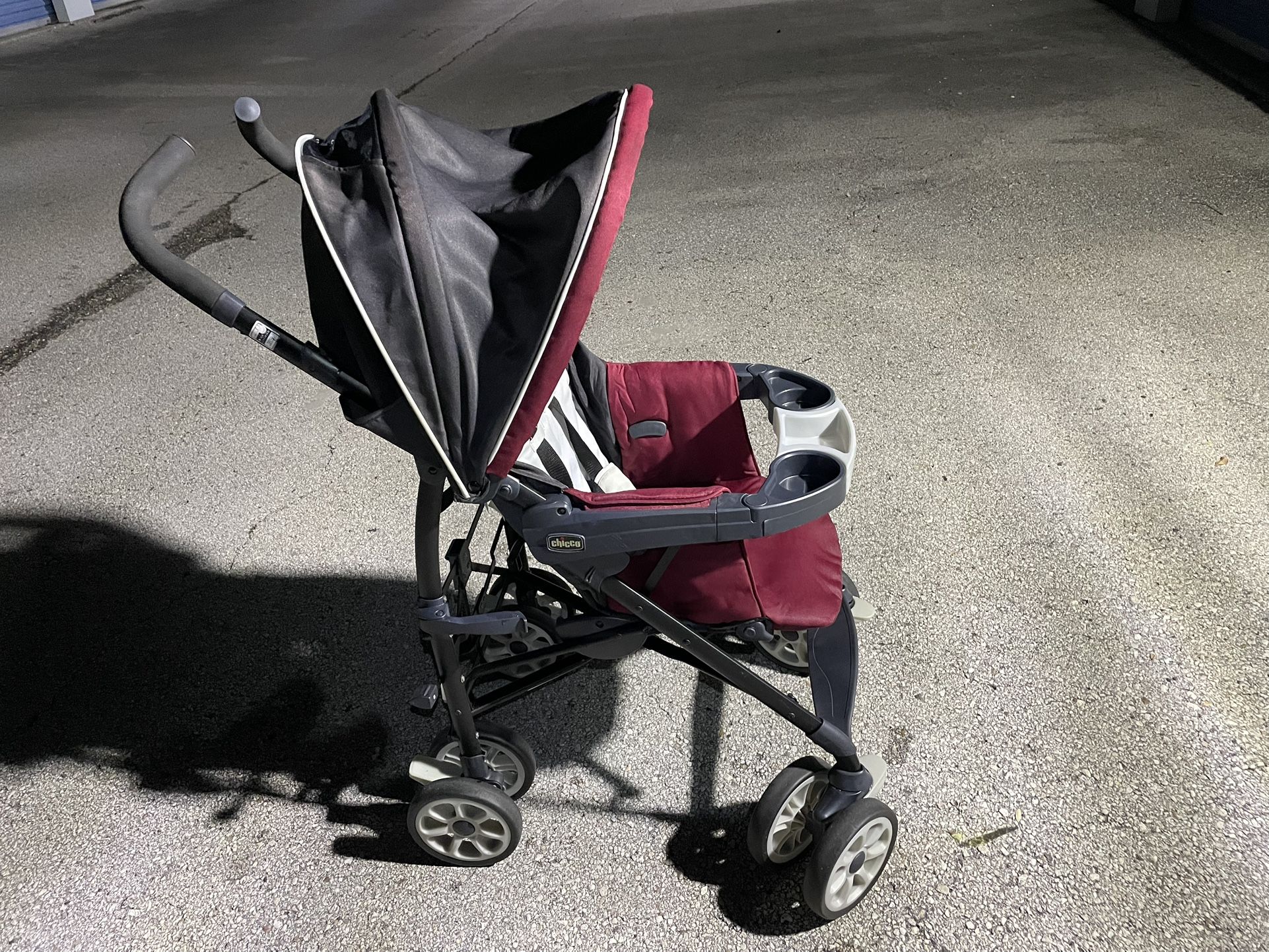 Chicco Baby Stroller - Used good condition