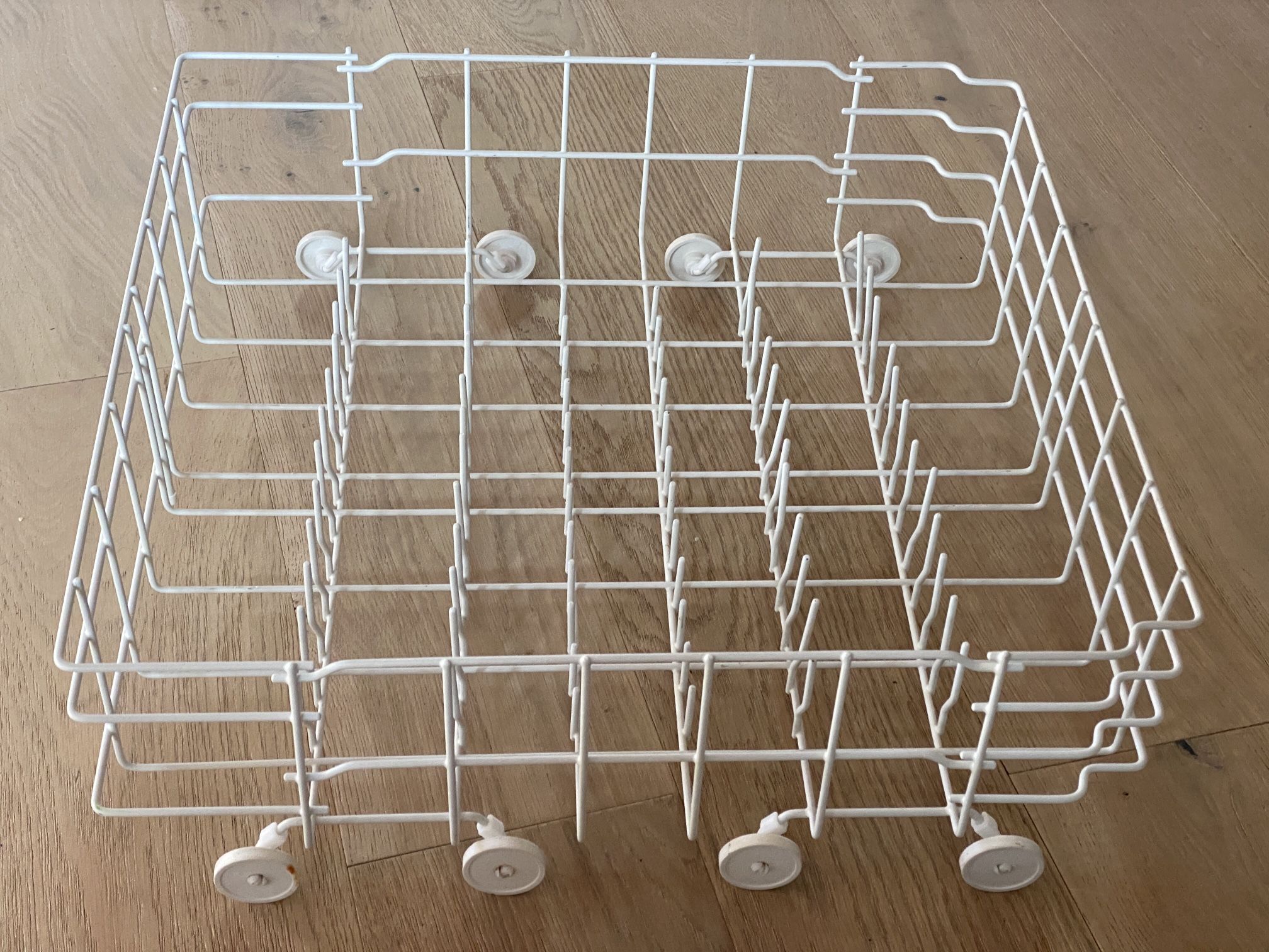 Genuine Frigidaire Dishwasher Lower Dish Rack for FFBD2411NS (contact info removed)02 1(contact info removed)5