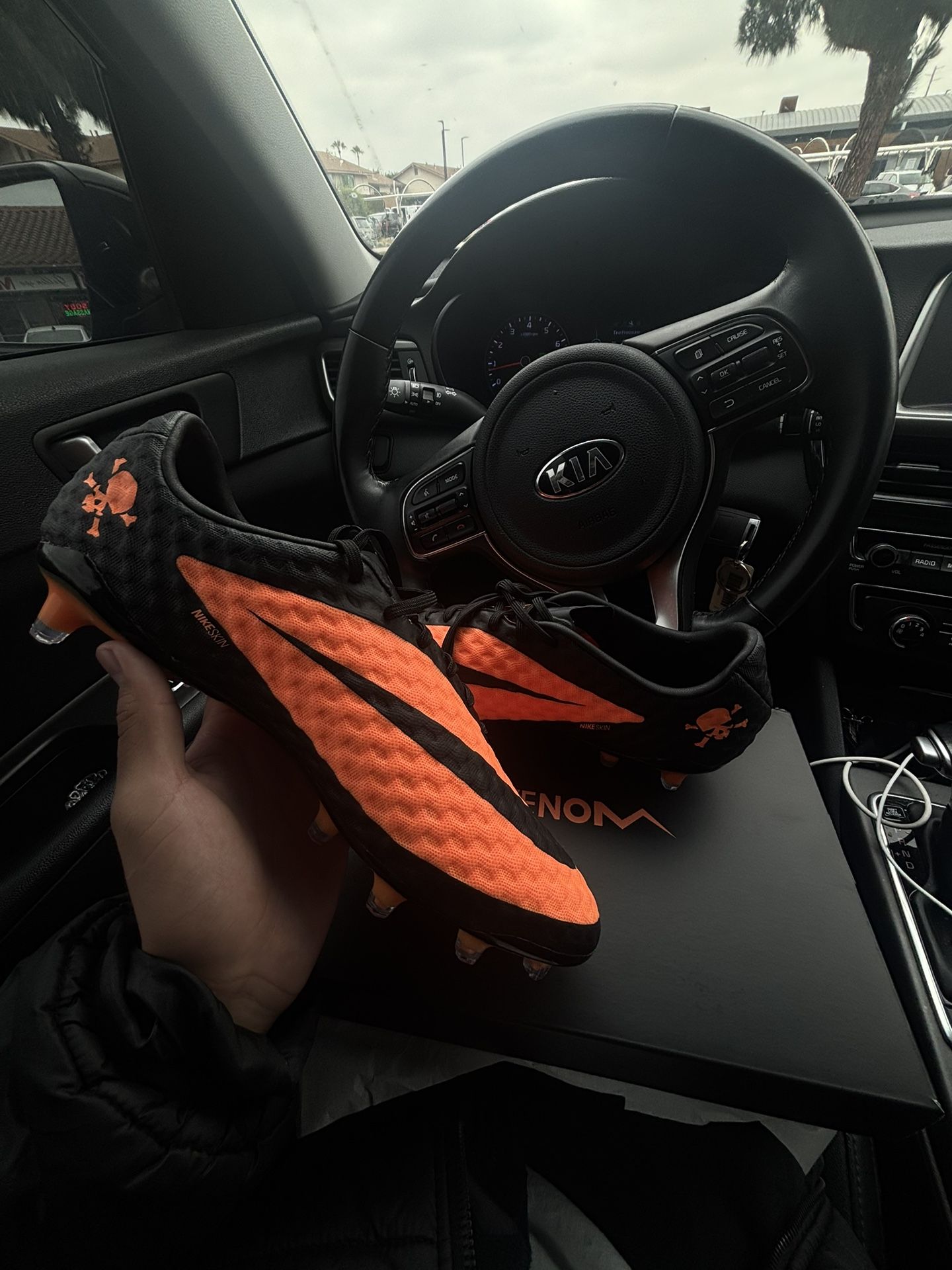 Hypervenoms