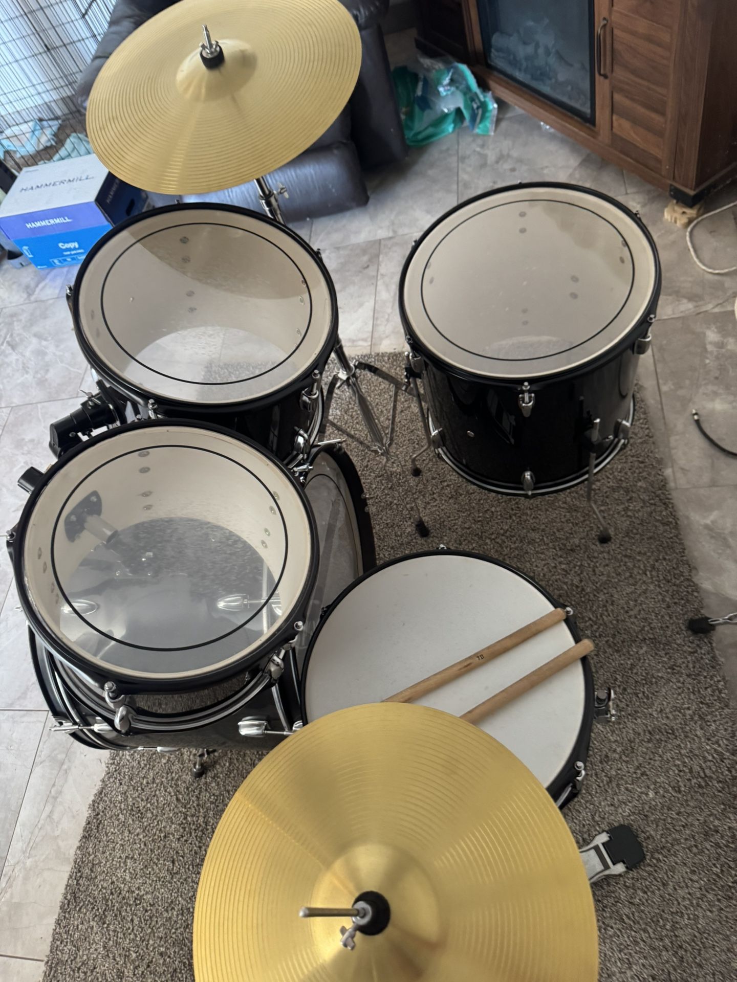 Drum set 