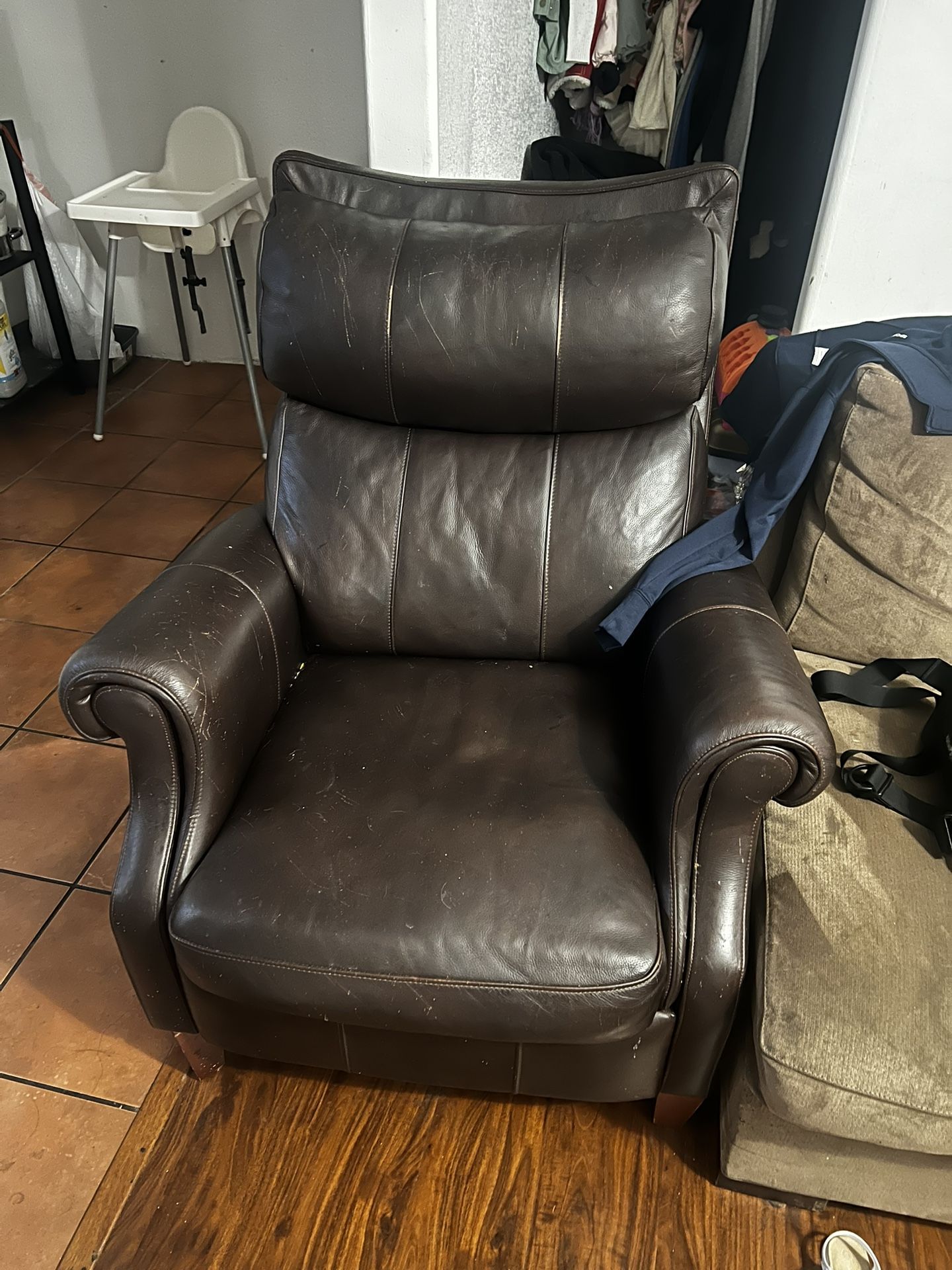 Reclining Chairs