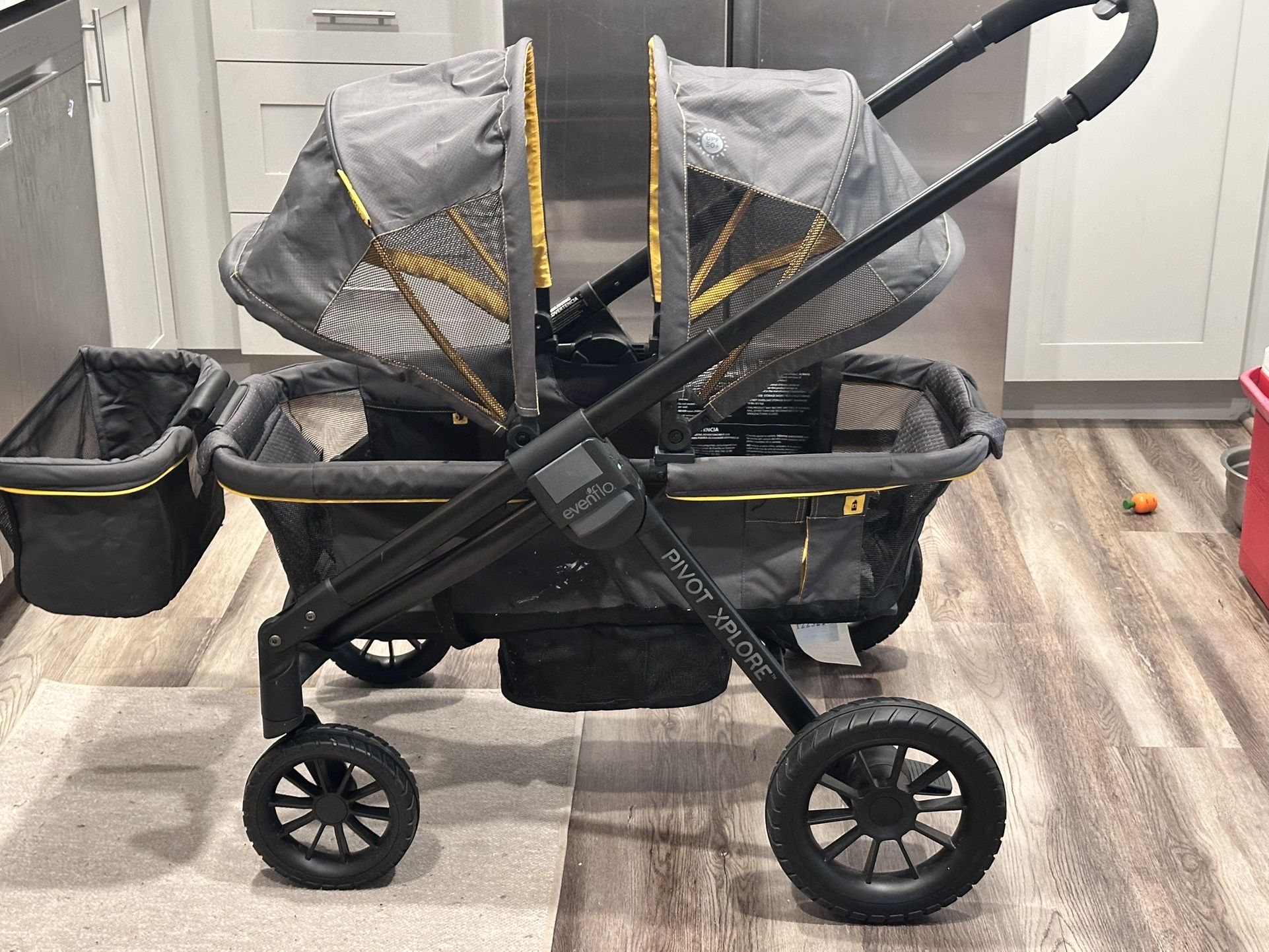 Evenflow pivot Xplore Wagon 