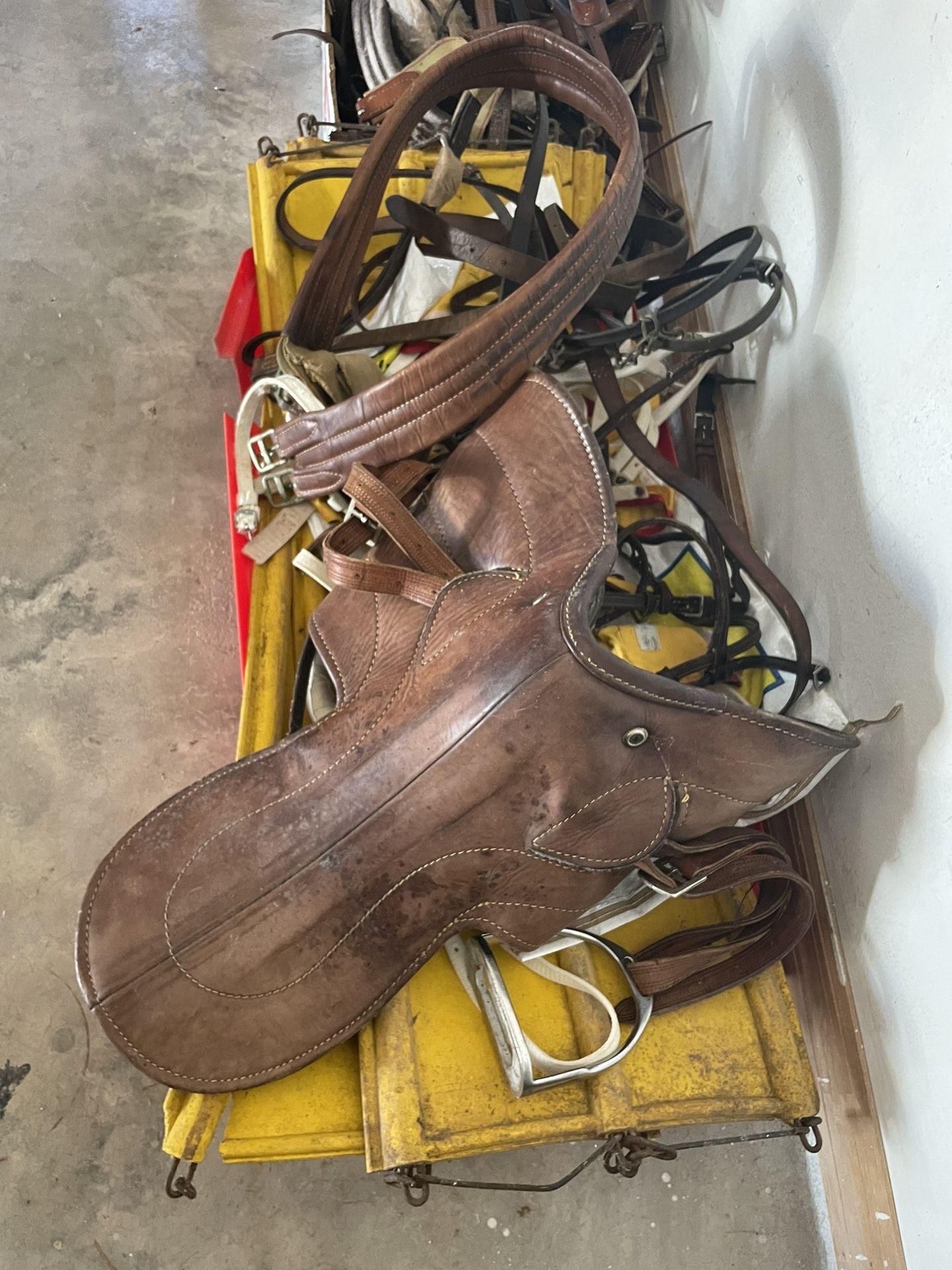 Horse Racing saddle And Tack