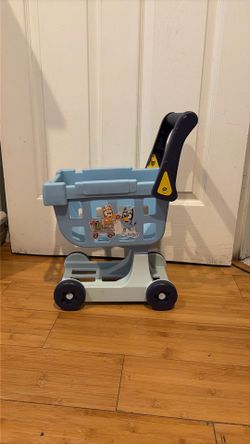 Bluey grocery shopping cart