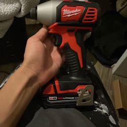 New Milwaukee impact And 1.5 Battery