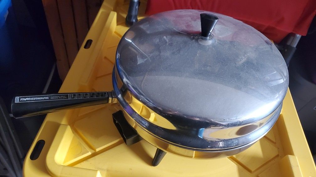 Electric Skillet
