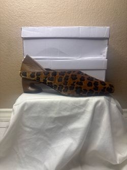Fashionable/ classy shoes