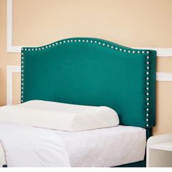 Twin Size Velvet Bed 