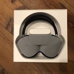 Grey Apple Headphones 