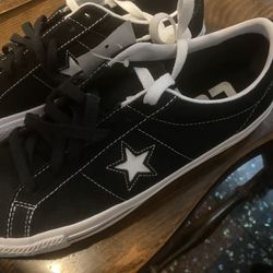 New Mens Converse Size 11.5
