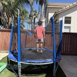 Trampoline 