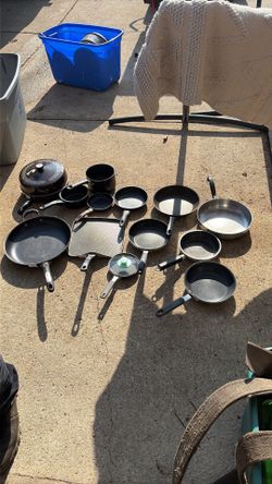 Pans, pans, pans