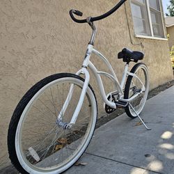 Electra 26 inch beach cruiser bike $120