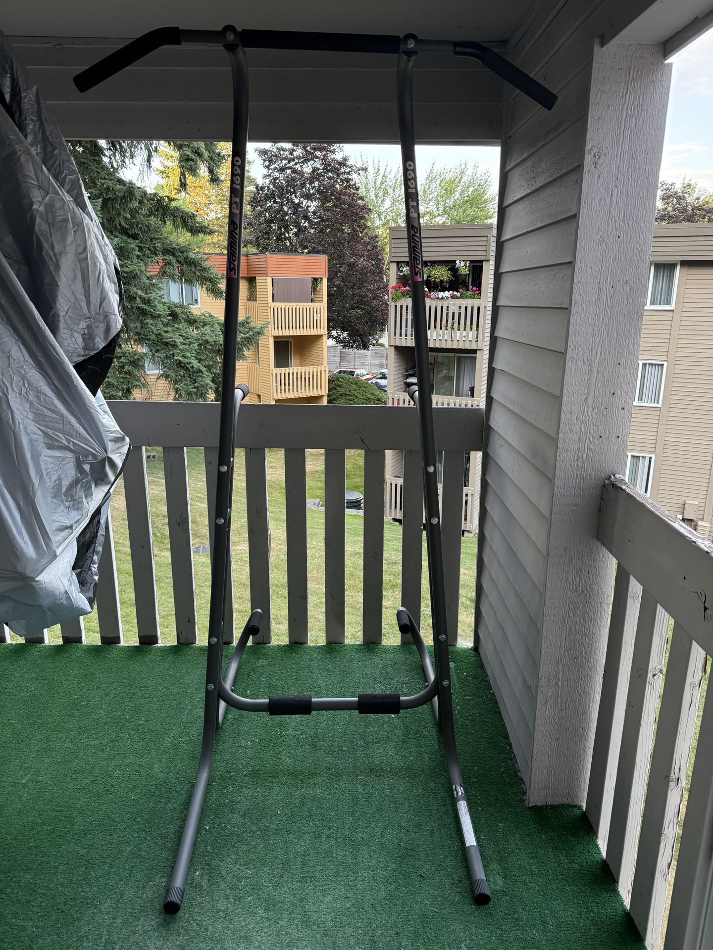 Stamina PT 1690 Pull Up Bar