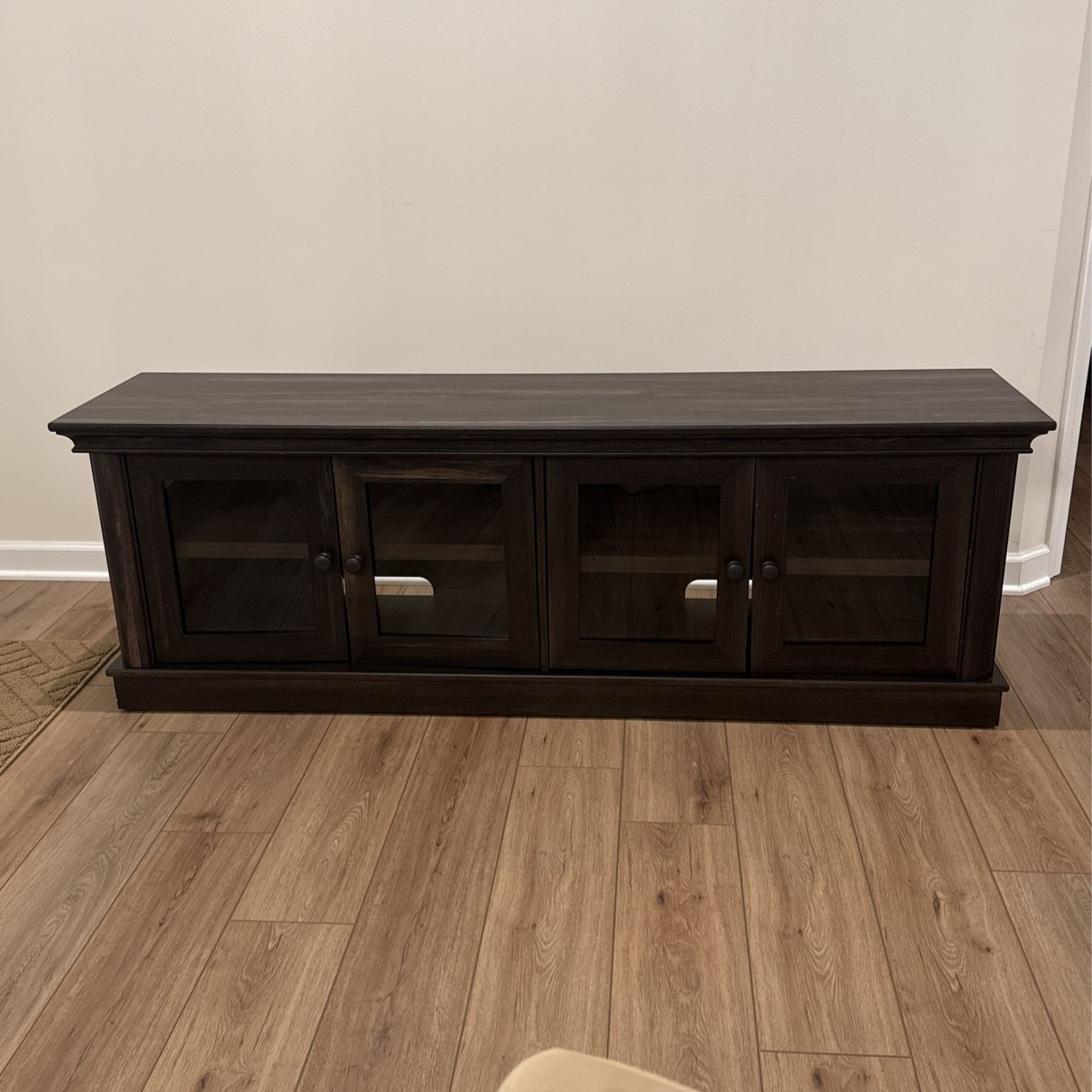 65x16x22 TV Stand, Solid Wood