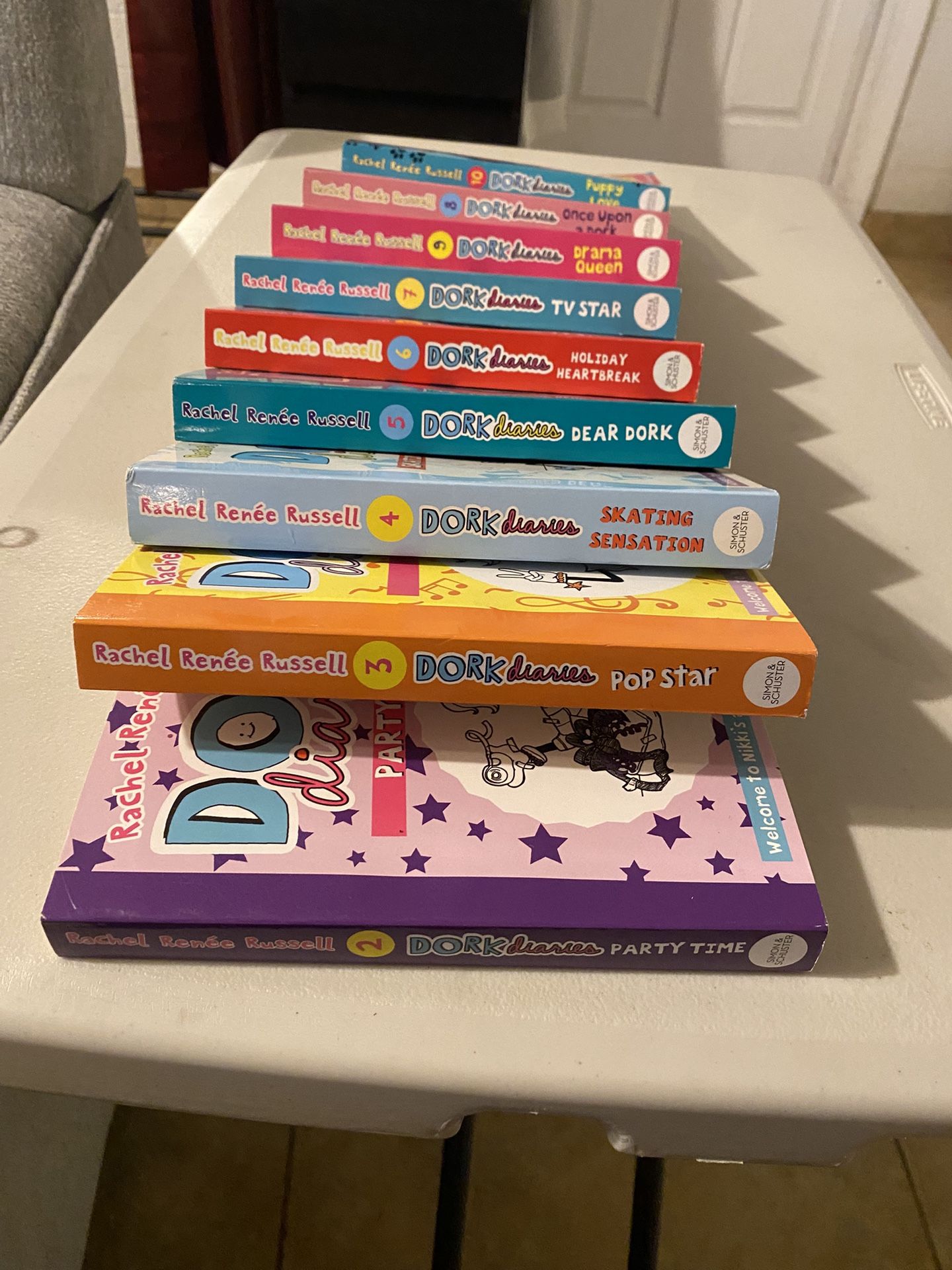 DORK diaries Books