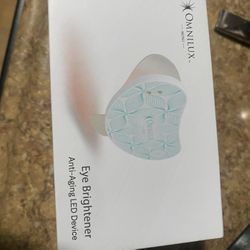 Omnilux Eye Brighter Took