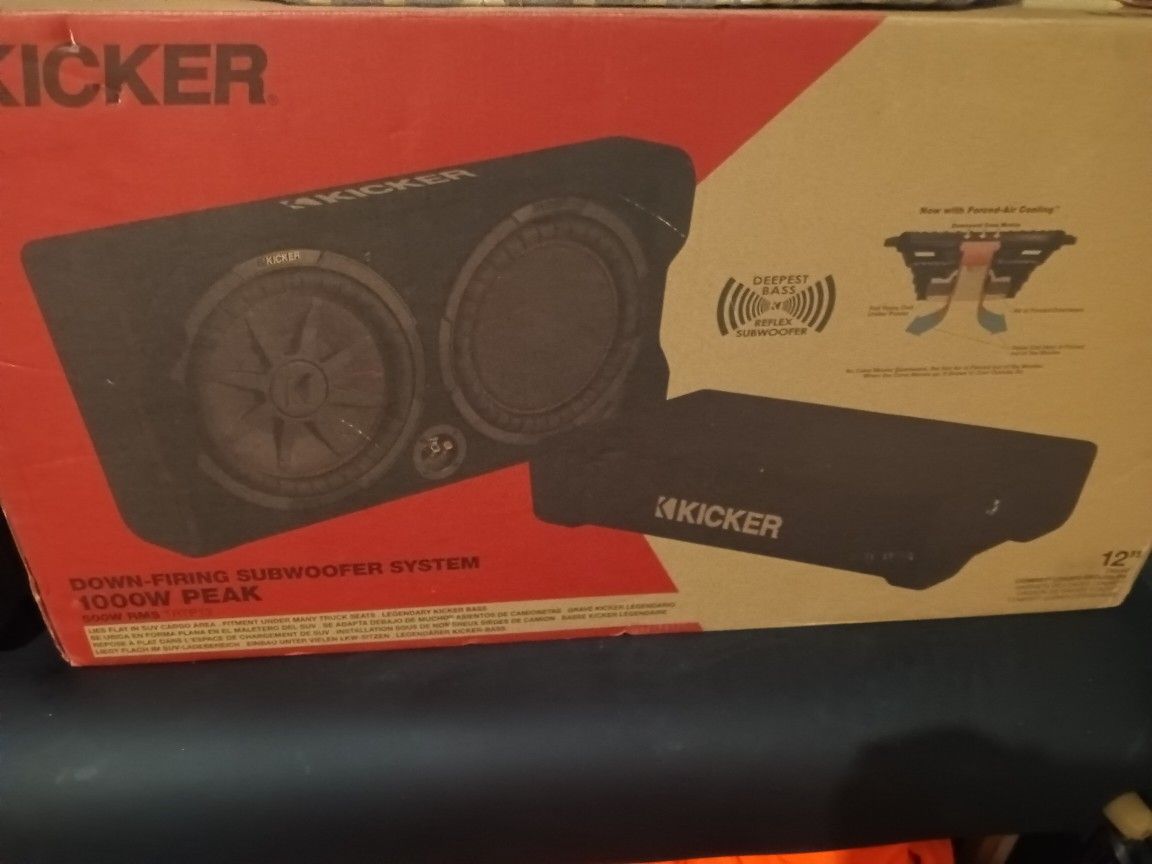 Kicker Subwoofers 