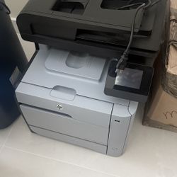 HP Color LaserJet Pro MFP M476nw